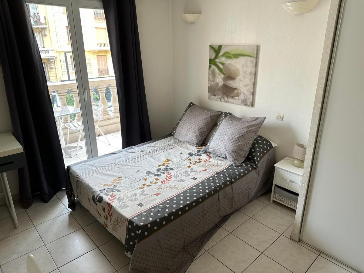 Appartamento Studio Piscine 150 Metres Bord De